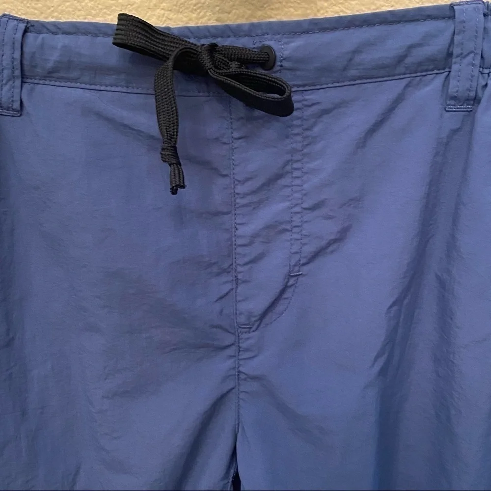 REI Blue Mesh Lined Athletic Shorts Size Medium-Unisex